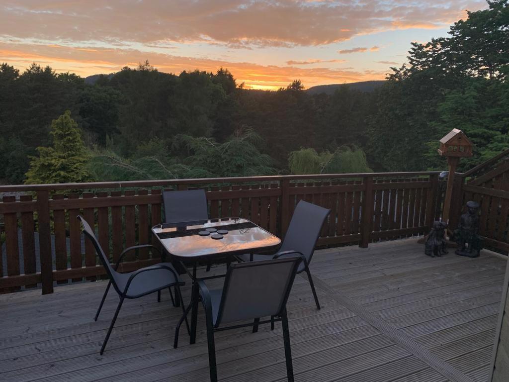 Beautiful 2 Bedroom Lodge With Stunning Views Блэр-Атолл Экстерьер фото